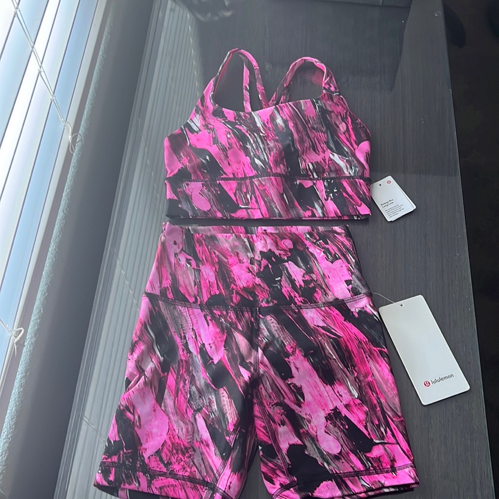 Lululemon hot pink energy bra & wunder train short set size 4 NWT!